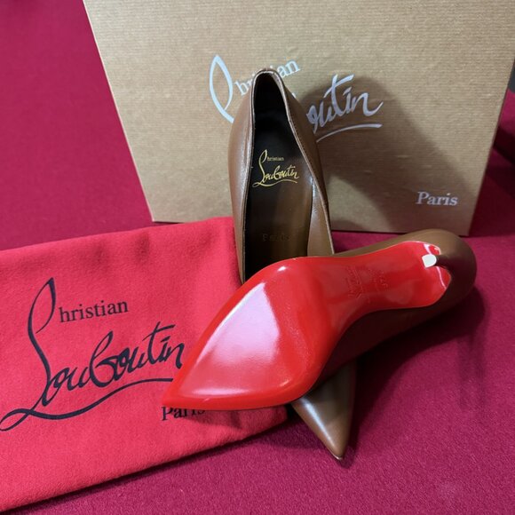 Christian Louboutin Pumps (Red Bottom) - Picture 4 of 8